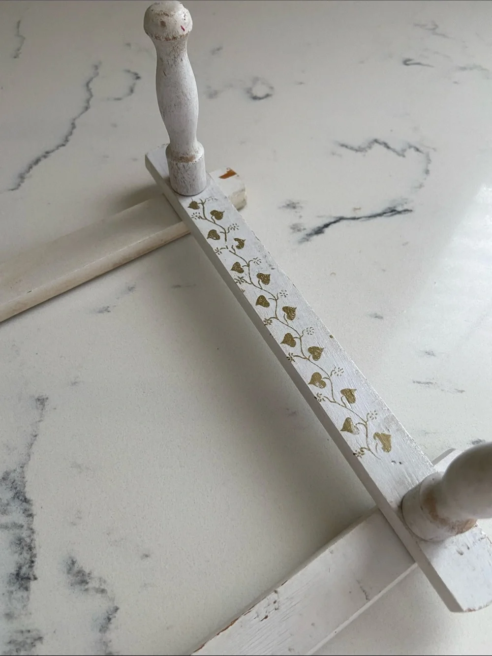 Vintage Wood Accordion Peg Rack White Gold Ivy Wall Hanger